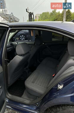 Ліфтбек Skoda Octavia 2005 в 