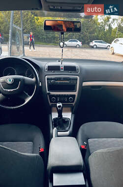 Универсал Skoda Octavia 2012 в 
