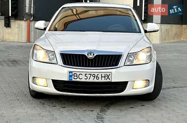 Лифтбек Skoda Octavia 2011 в 