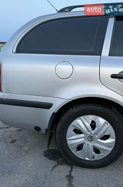 Универсал Skoda Octavia 2000 в 