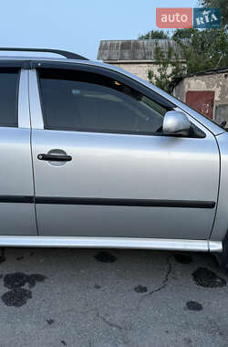 Универсал Skoda Octavia 2000 в 