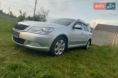 Универсал Skoda Octavia 2010 в Ровно