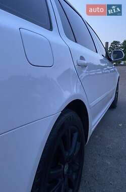Универсал Skoda Octavia 2010 в 