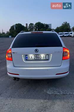 Универсал Skoda Octavia 2010 в 