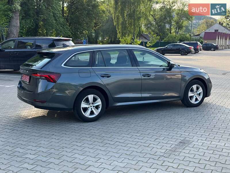 Універсал Skoda Octavia 2021 в Бережанах