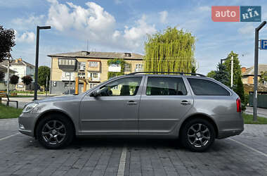 Универсал Skoda Octavia 2011 в 