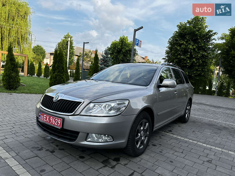 Универсал Skoda Octavia 2011 в Нововолынске