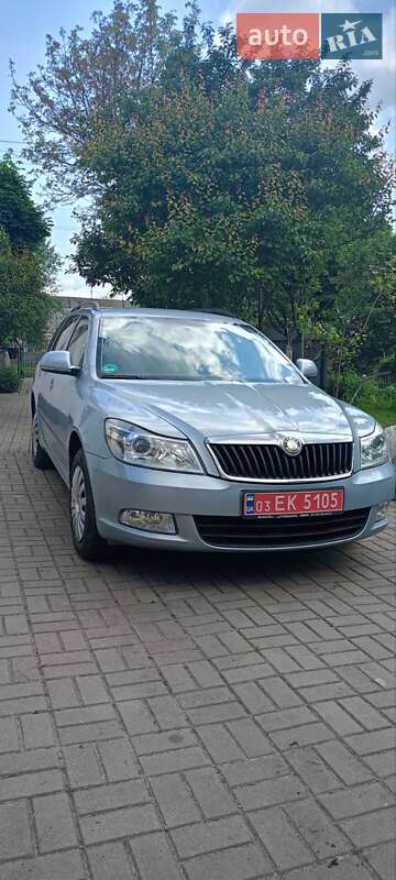 Универсал Skoda Octavia 2009 в Луцке