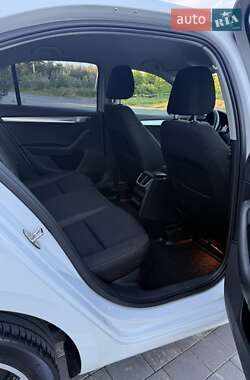 Ліфтбек Skoda Octavia 2017 в 