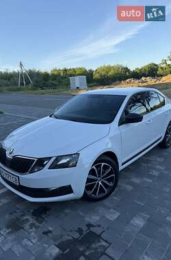 Ліфтбек Skoda Octavia 2017 в 