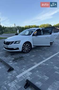 Ліфтбек Skoda Octavia 2017 в 