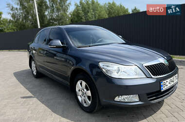 Лифтбек Skoda Octavia 2011 в Шептицькому