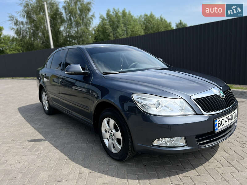 Лифтбек Skoda Octavia 2011 в 
