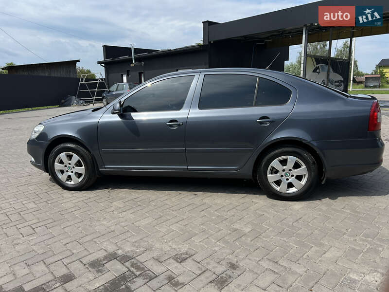 Ліфтбек Skoda Octavia 2011 в Шептицькому