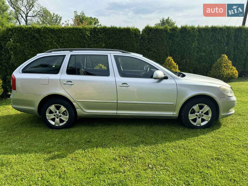 Универсал Skoda Octavia 2009 в Дрогобыче