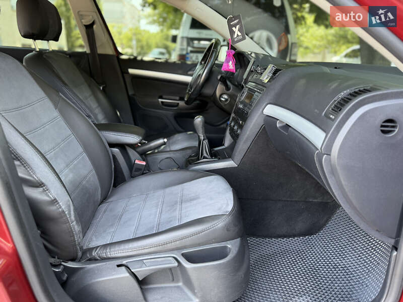 Универсал Skoda Octavia 2008 в Николаеве