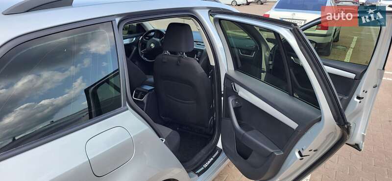 Універсал Skoda Octavia 2015 в Житомирі