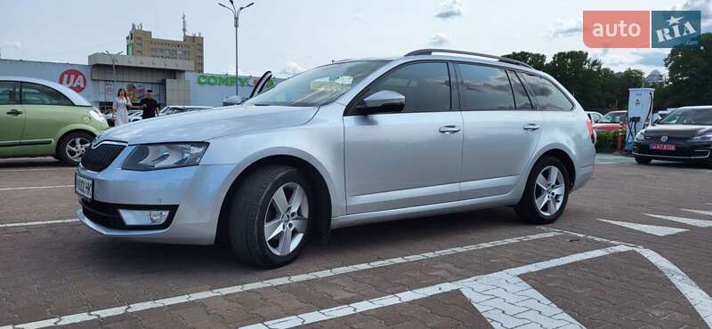 Універсал Skoda Octavia 2015 в Житомирі