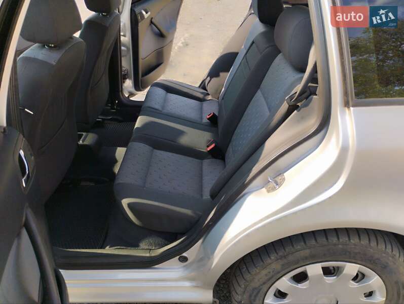 Універсал Skoda Octavia 2002 в Чечельнику