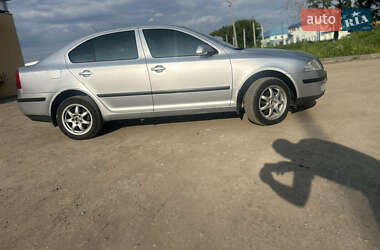 Лифтбек Skoda Octavia 2008 в 