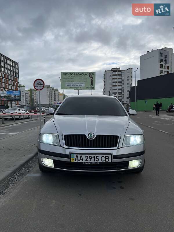 Ліфтбек Skoda Octavia 2006 в Києві