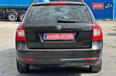 Универсал Skoda Octavia 2012 в 