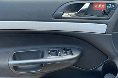 Универсал Skoda Octavia 2011 в 