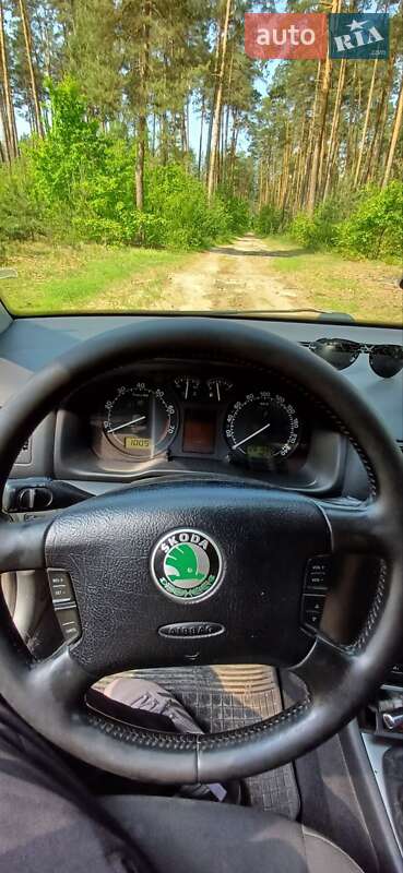 Універсал Skoda Octavia 2004 в Василькові