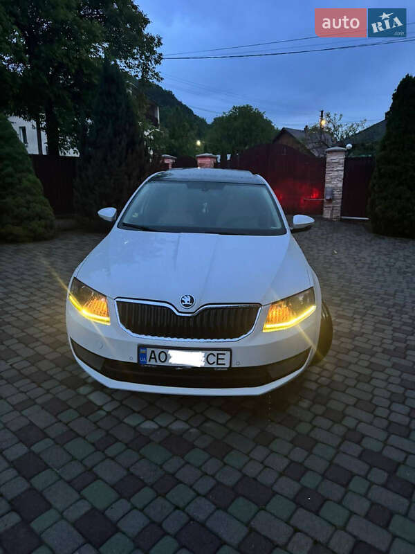 Ліфтбек Skoda Octavia 2013 в Тячеві