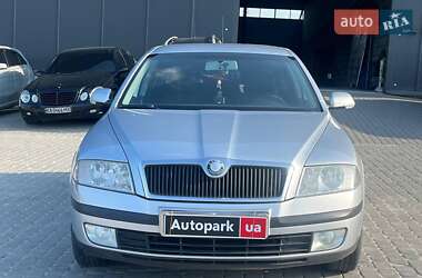 Лифтбек Skoda Octavia 2008 в 
