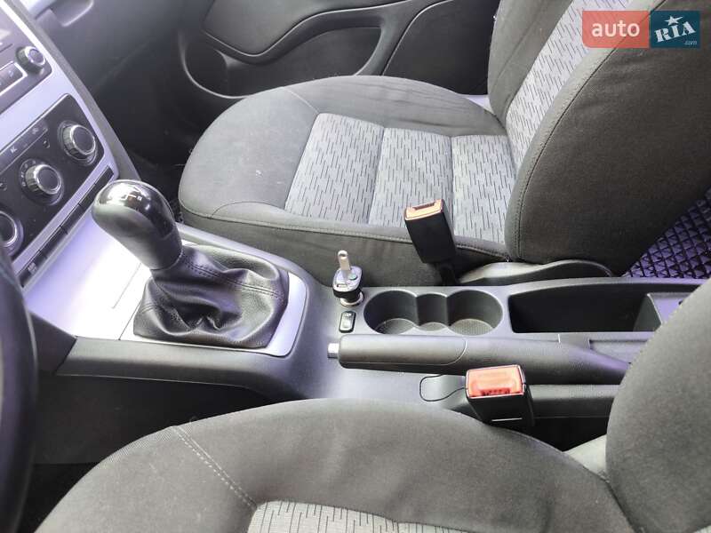 Ліфтбек Skoda Octavia 2009 в Києві фото 24 Ліфтбек Skoda Octavia 2009 в Києві