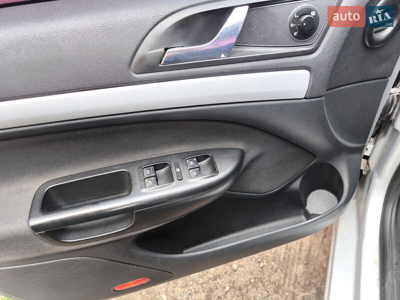 Ліфтбек Skoda Octavia 2009 в Києві фото 30 Ліфтбек Skoda Octavia 2009 в Києві