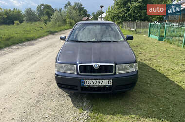 Лифтбек Skoda Octavia 2001 в 