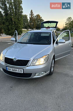 Універсал Skoda Octavia 2011 в Глухові