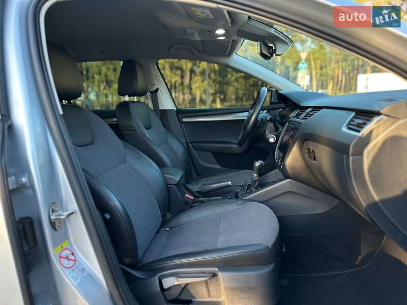 Универсал Skoda Octavia 2019 в Луцке