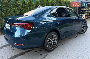 Ліфтбек Skoda Octavia 2023 в 