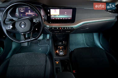 Ліфтбек Skoda Octavia 2023 в 