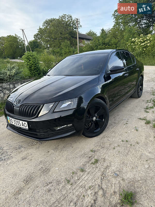 Лифтбек Skoda Octavia 2017 в Теребовле