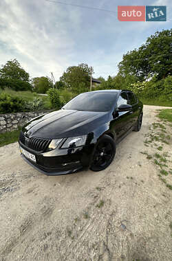 Лифтбек Skoda Octavia 2017 в 