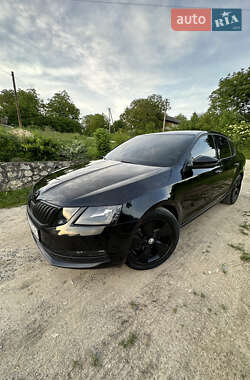 Лифтбек Skoda Octavia 2017 в 