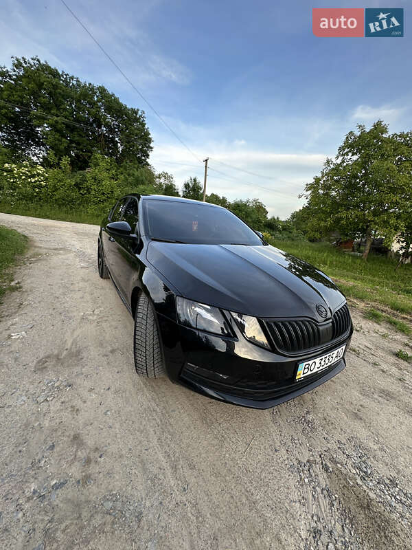 Лифтбек Skoda Octavia 2017 в Теребовле