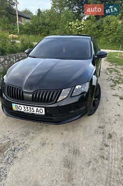 Лифтбек Skoda Octavia 2017 в 