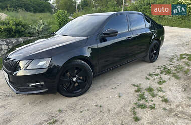 Лифтбек Skoda Octavia 2017 в 