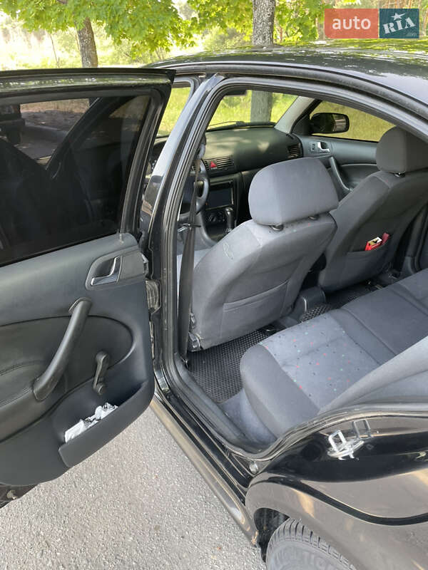 Лифтбек Skoda Octavia 2002 в Сумах