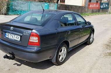 Ліфтбек Skoda Octavia 2008 в 