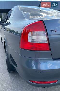 Лифтбек Skoda Octavia 2012 в 