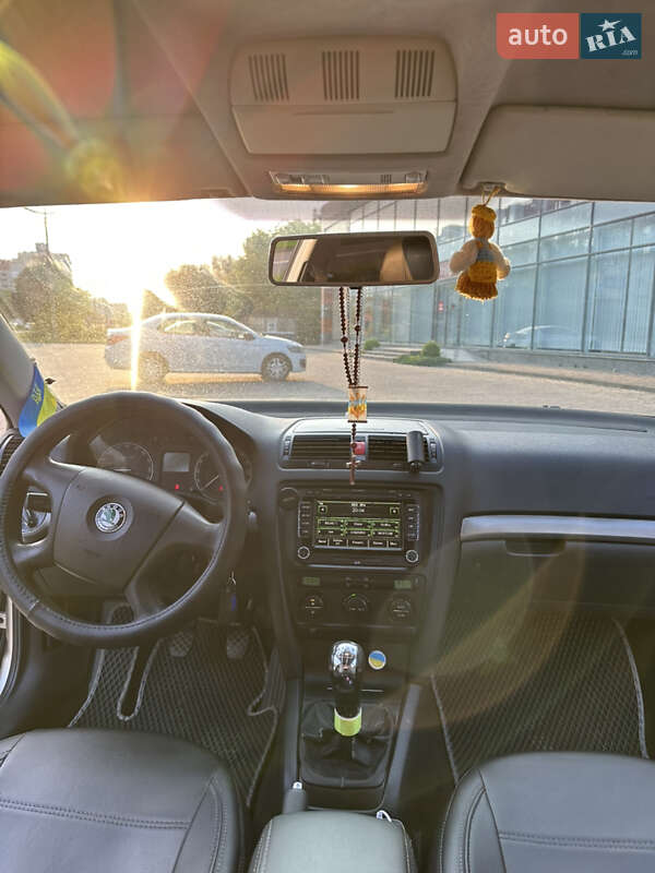 Лифтбек Skoda Octavia 2005 в Хмельницком