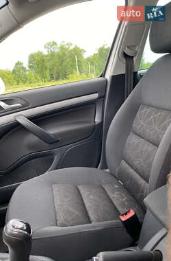 Универсал Skoda Octavia 2012 в 