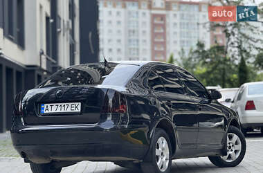 Лифтбек Skoda Octavia 2005 в 