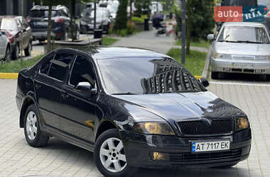 Лифтбек Skoda Octavia 2005 в 